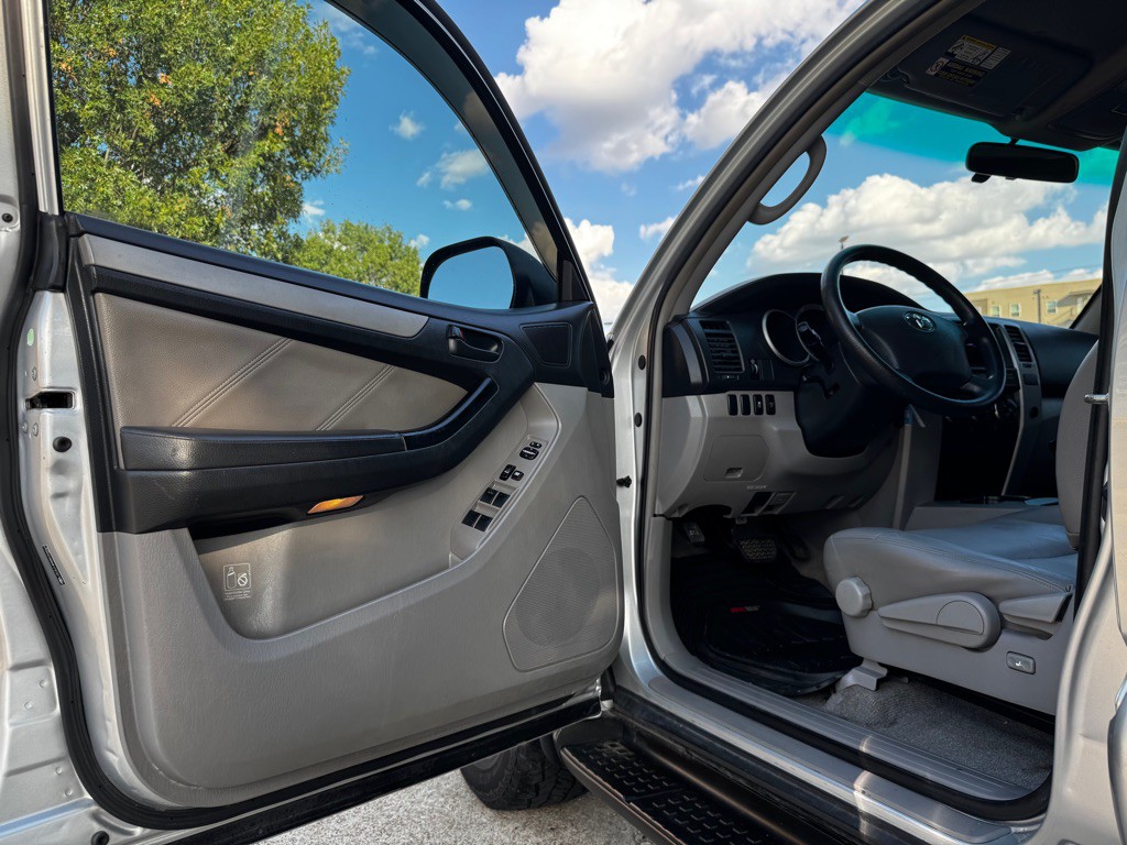 2008 Toyota 4Runner Image 6