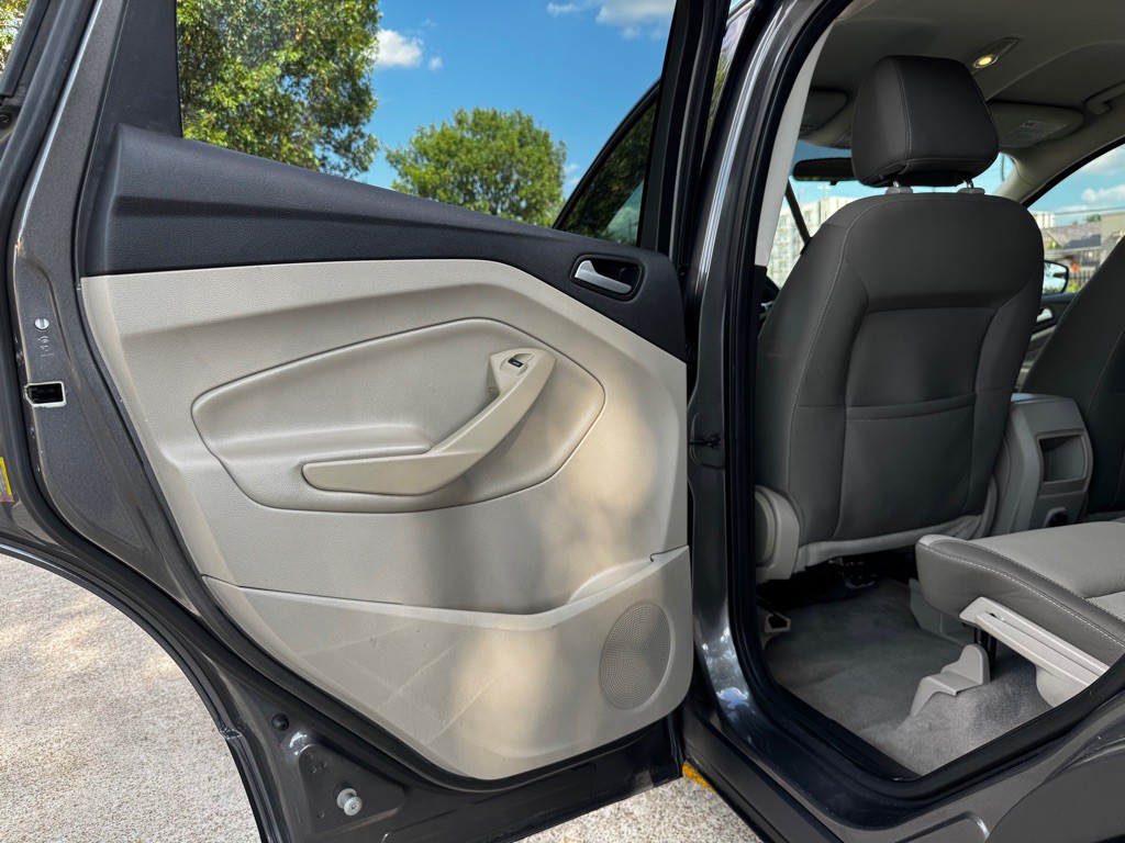 2013 Ford Escape Image 21