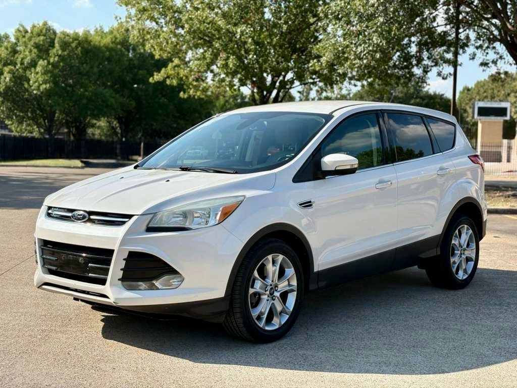 2013 Ford Escape Image 1