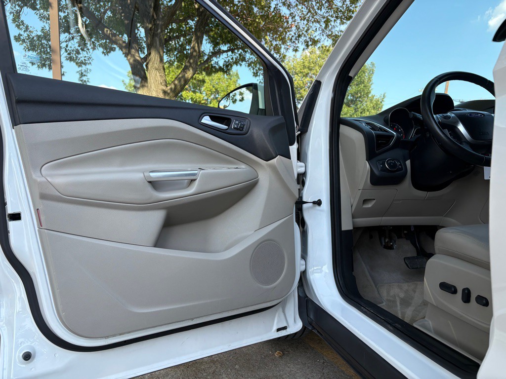 2013 Ford Escape Image 6