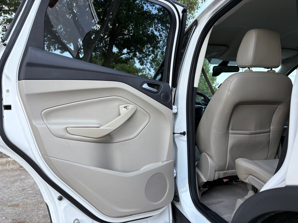 2013 Ford Escape Image 19