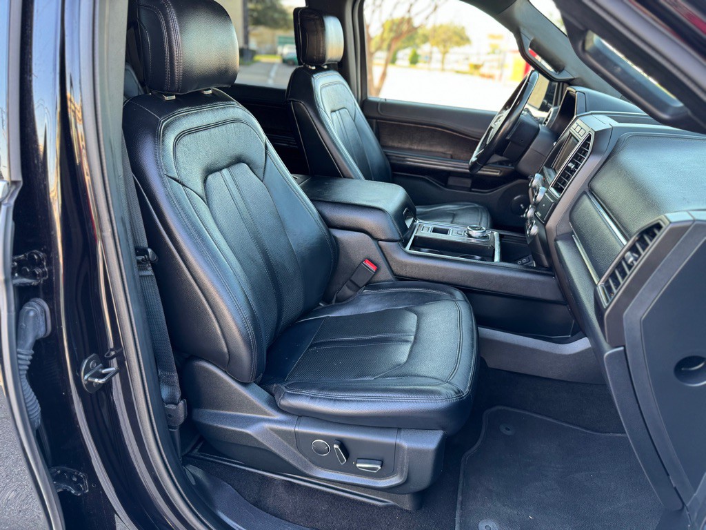2019 Ford Expedition Image 24