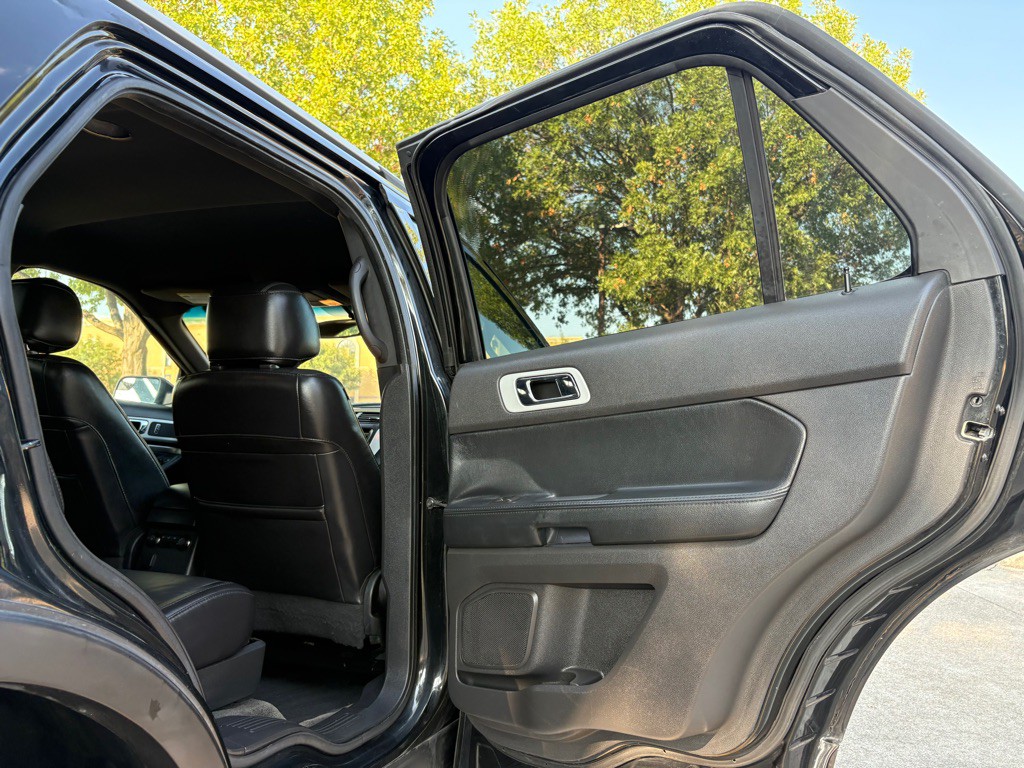 2014 Ford Explorer Image 11