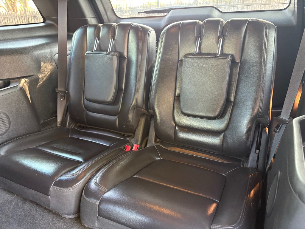 2014 Ford Explorer Image 12