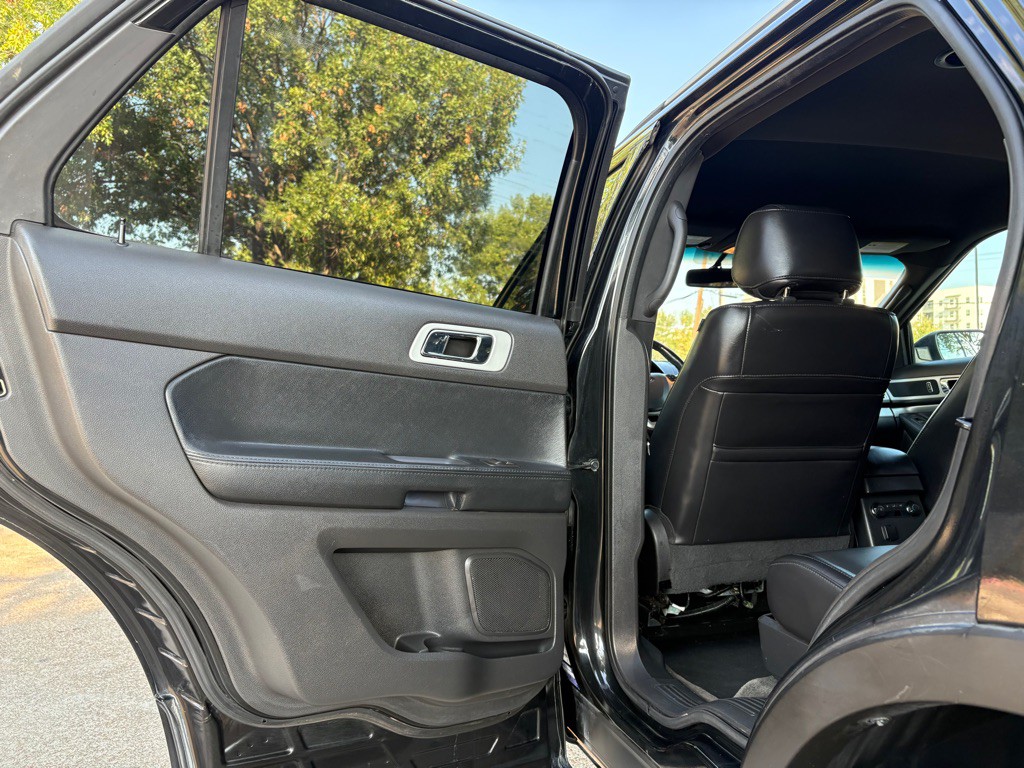 2014 Ford Explorer Image 13