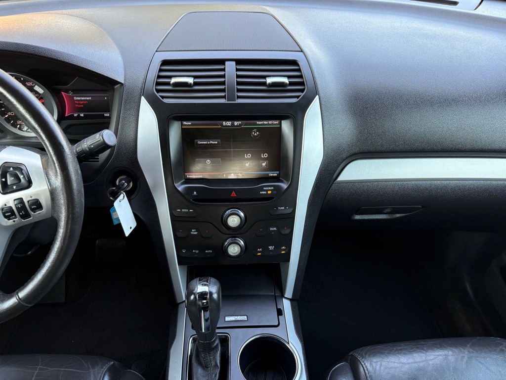 2014 Ford Explorer Image 26