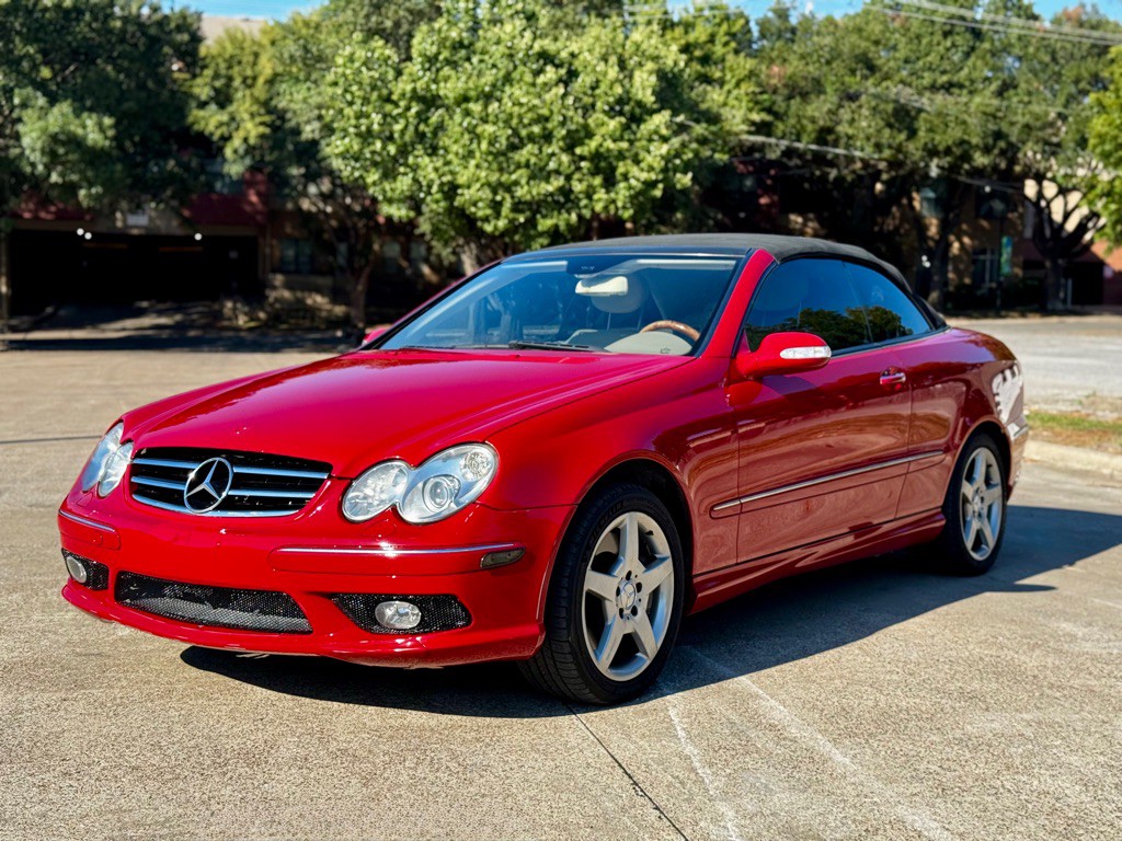 2005 Mercedes-Benz CLK-Class Image 1