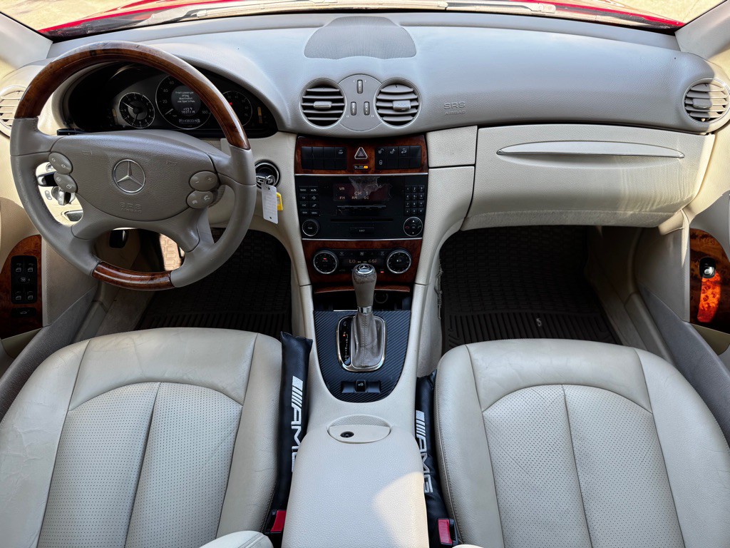 2005 Mercedes-Benz CLK-Class Image 19