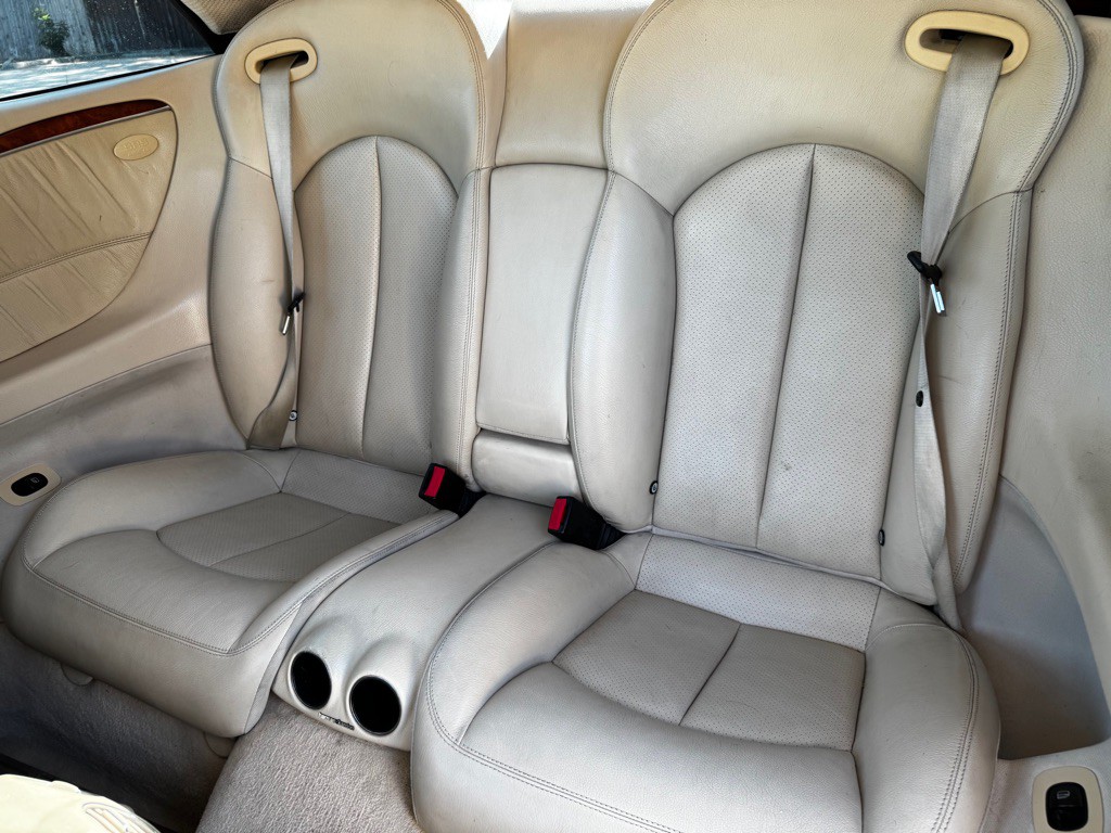 2005 Mercedes-Benz CLK-Class Image 20