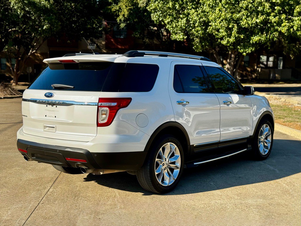 2012 Ford Explorer Image 3