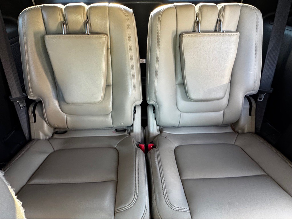 2012 Ford Explorer Image 23