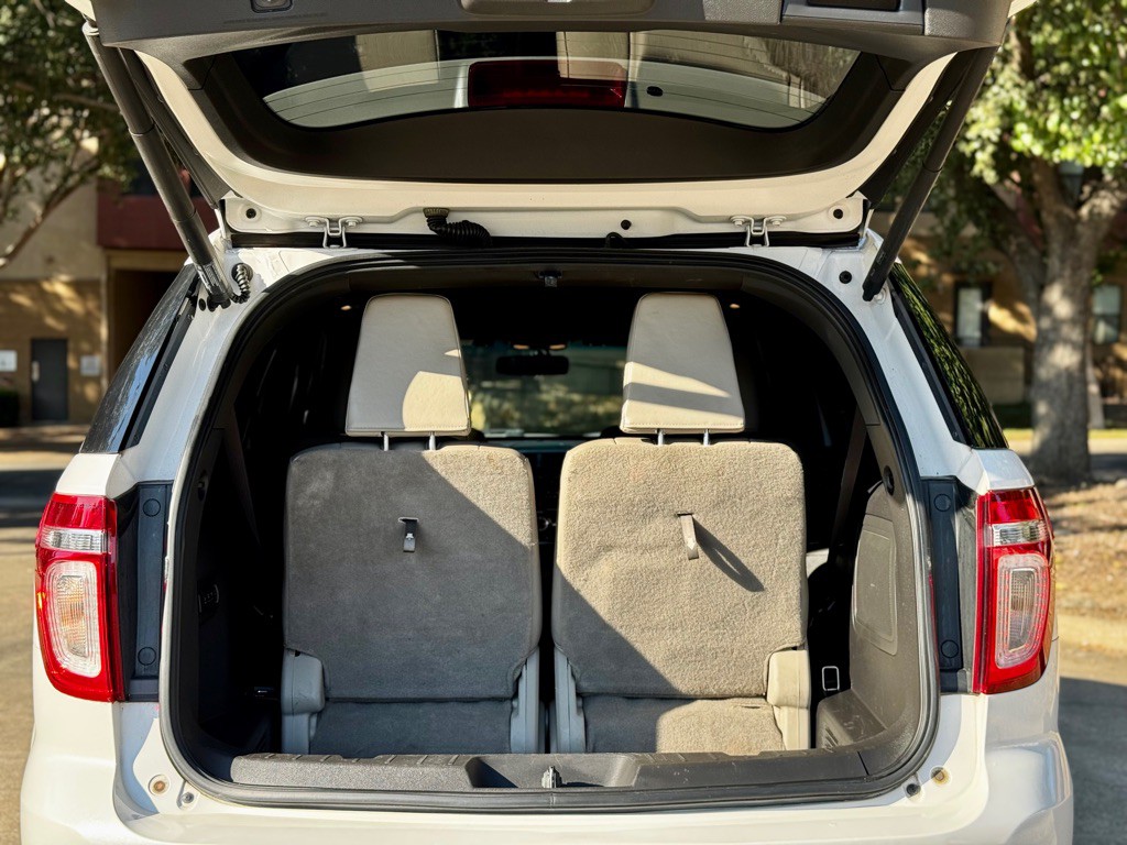2012 Ford Explorer Image 29