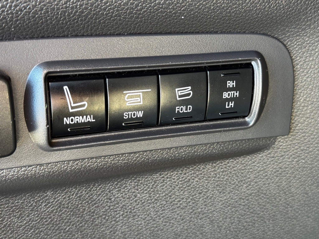 2012 Ford Explorer Image 31