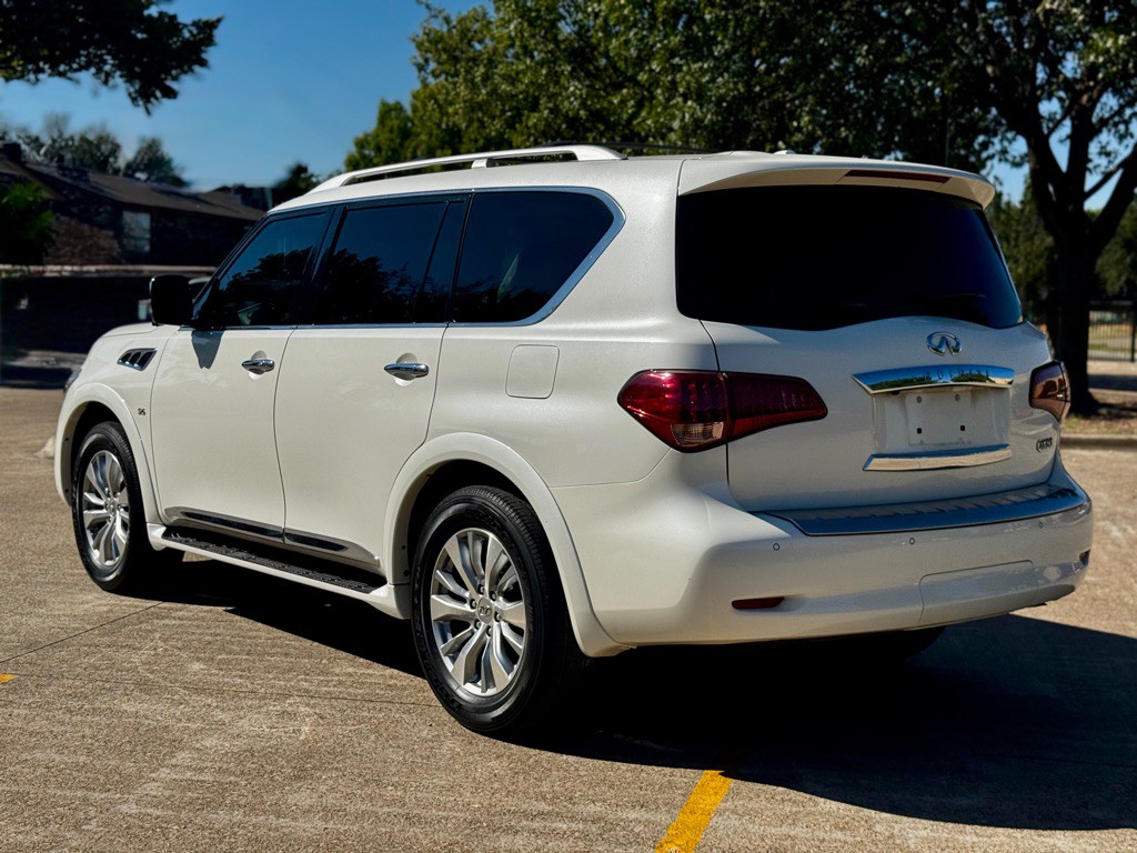2016 INFINITI QX80 Image 4