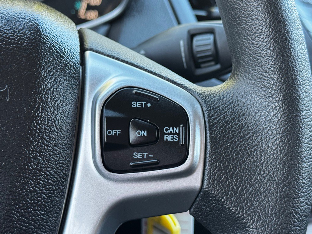 2017 Ford Fiesta Image 11