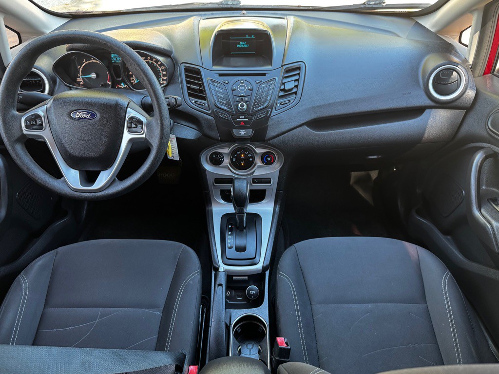 2017 Ford Fiesta Image 15