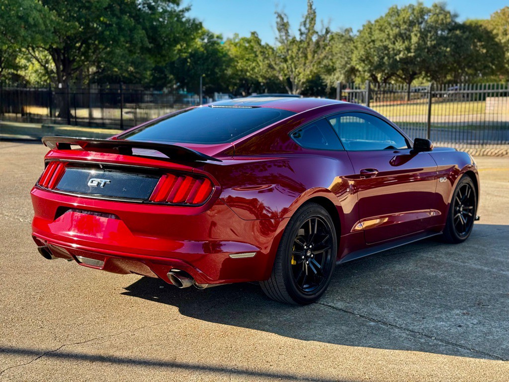 2016 Ford Mustang Image 3