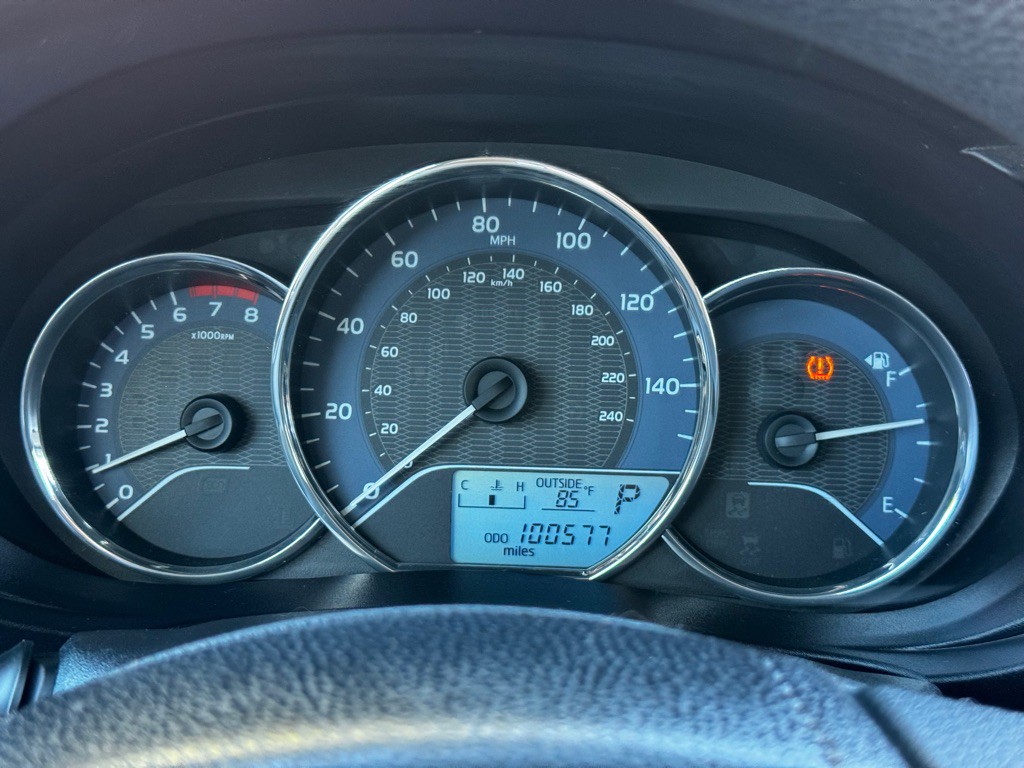 2016 Toyota Corolla Image 13