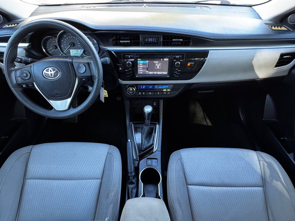 2016 Toyota Corolla Image 14