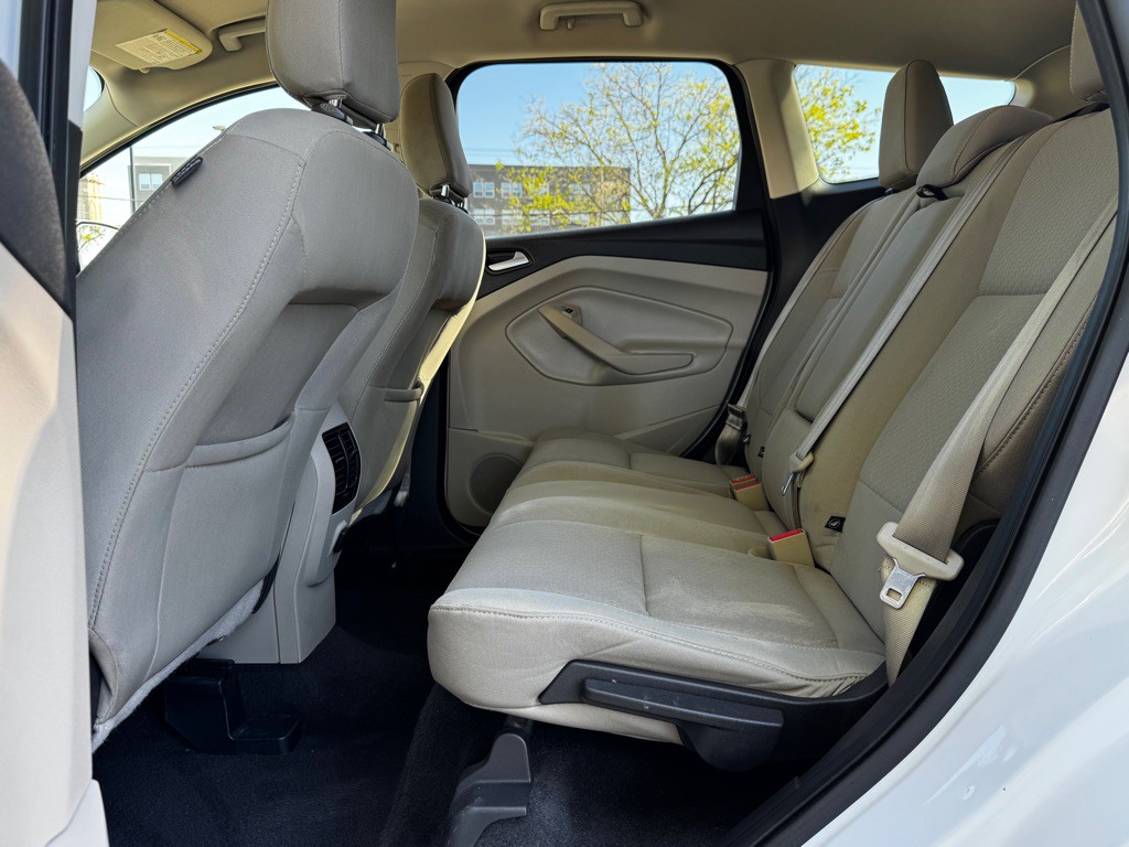 2018 Ford Escape Image 16