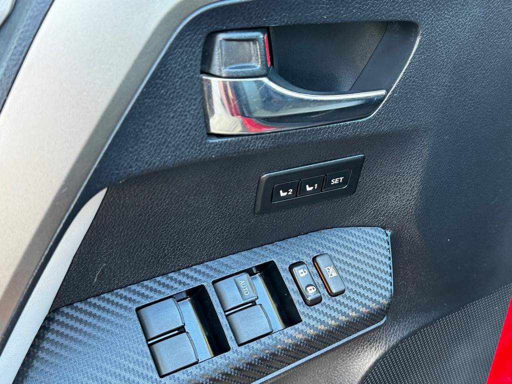 2013 Toyota Rav4 Image 7