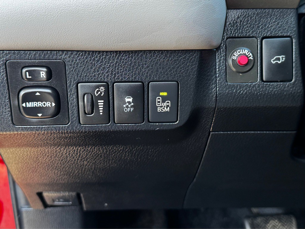 2013 Toyota Rav4 Image 10