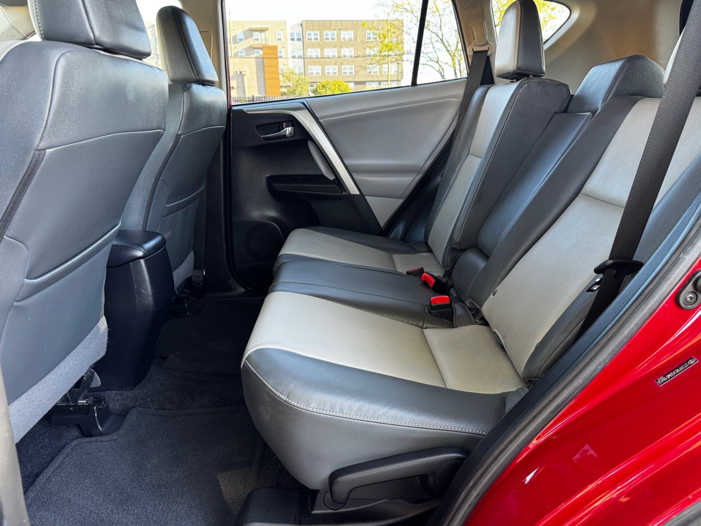 2013 Toyota Rav4 Image 25