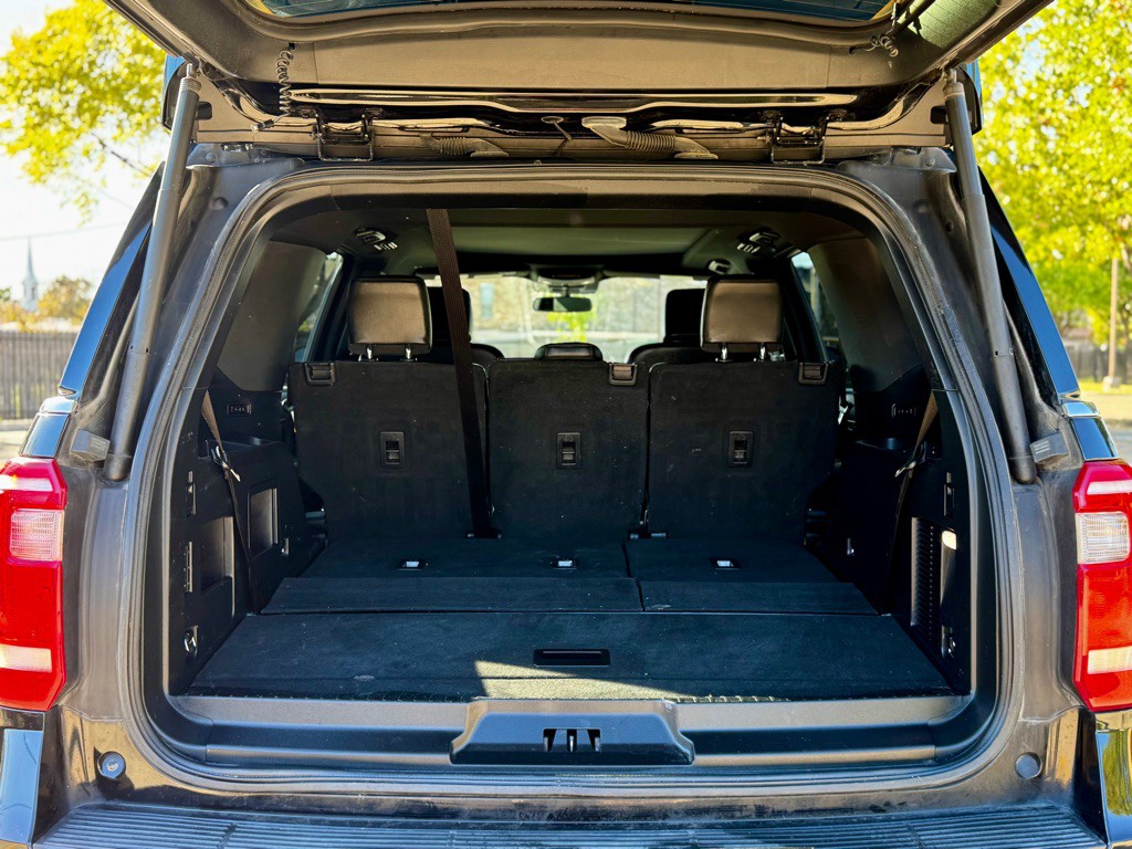 2021 Ford Expedition Image 36