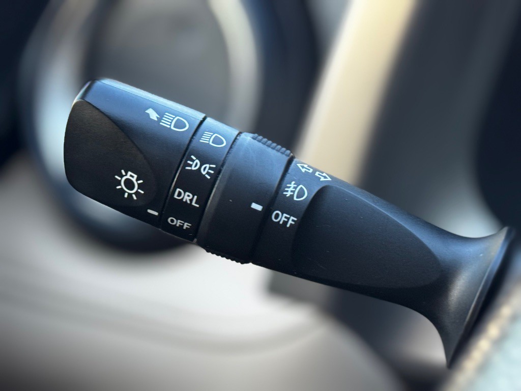 2015 Toyota Rav4 Image 13