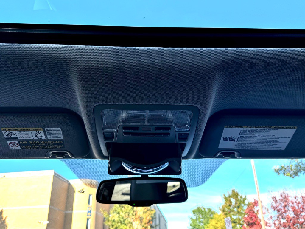 2015 Toyota Highlander Image 23