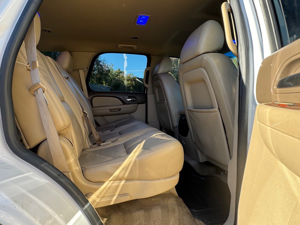 2014 Chevrolet Tahoe Image 23