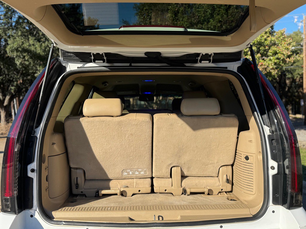 2014 Chevrolet Tahoe Image 27