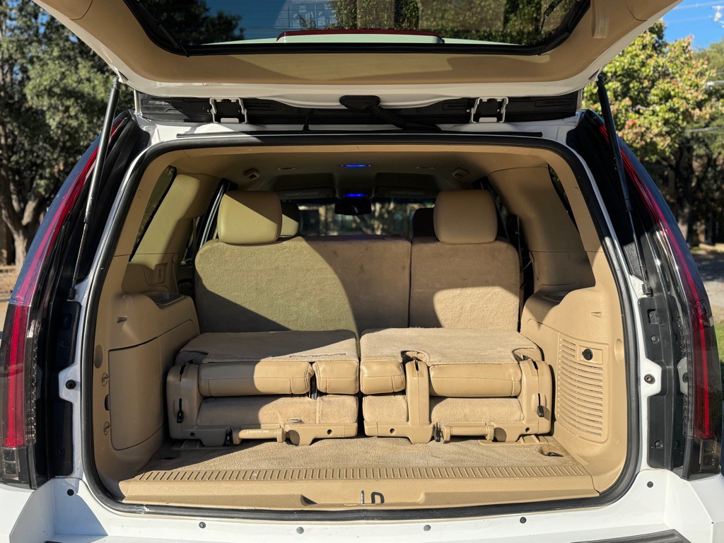 2014 Chevrolet Tahoe Image 28