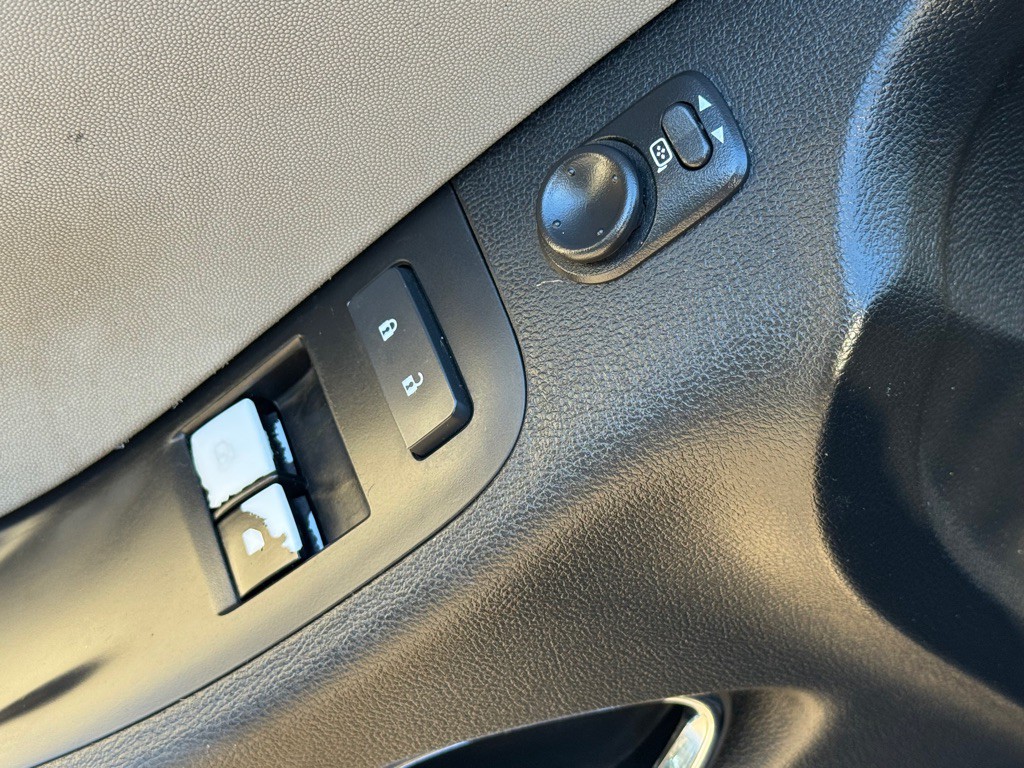 2015 Chevrolet Camaro Image 6