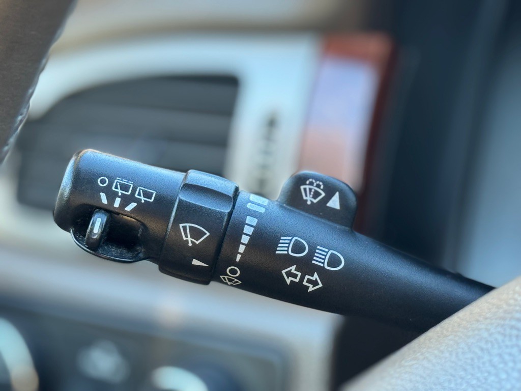 2014 Chevrolet Suburban Image 13