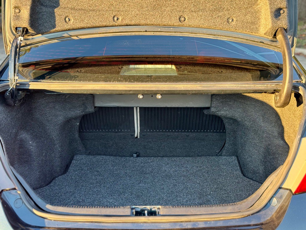 2017 Toyota Camry Image 27