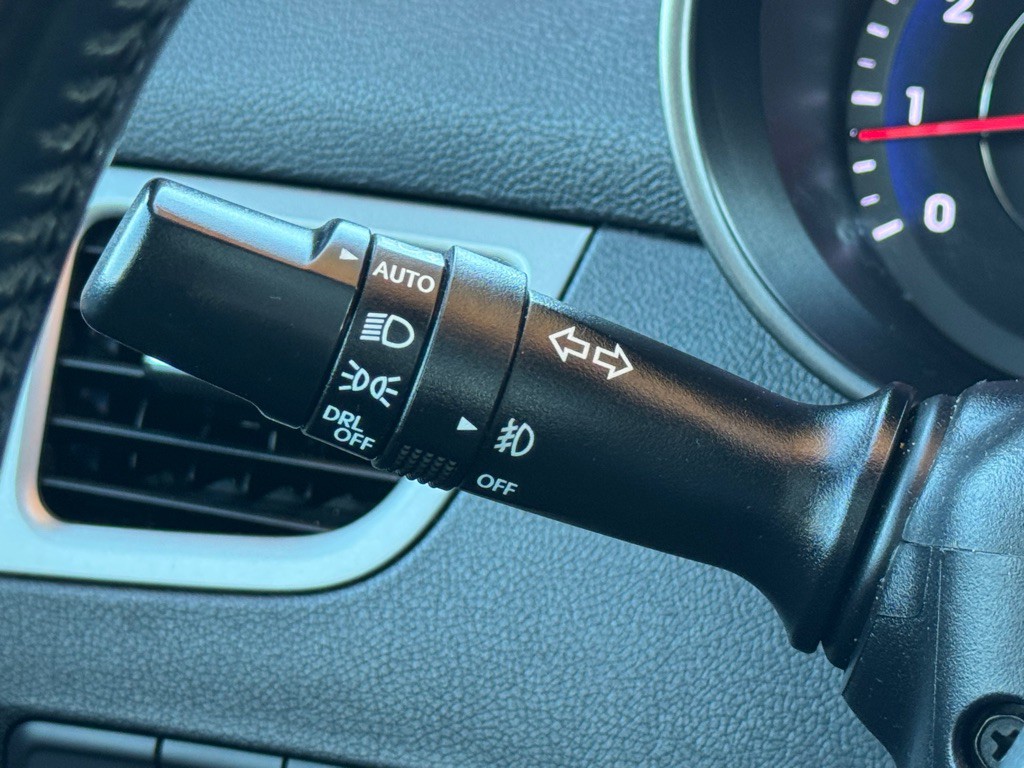 2015 Hyundai Elantra Image 13