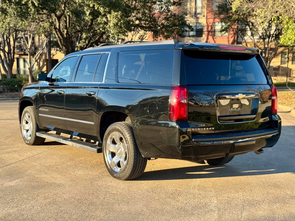 2017 Chevrolet Suburban Image 48