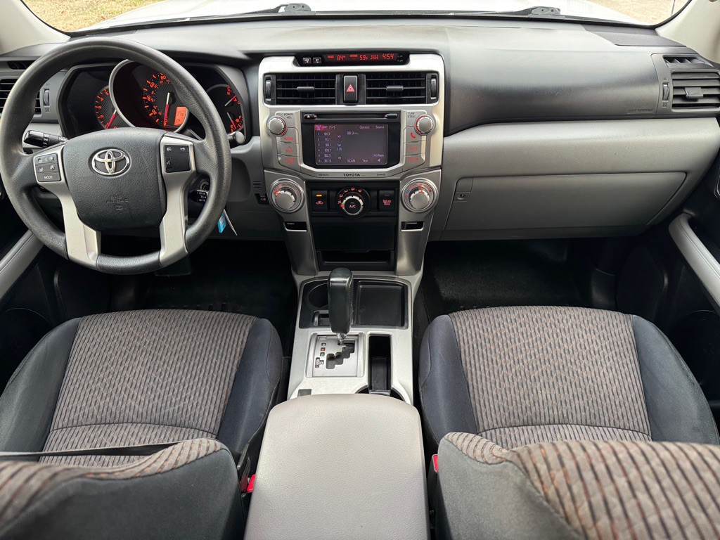 2013 Toyota 4Runner Image 17