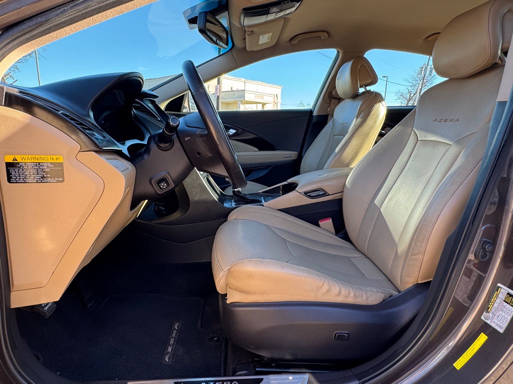 2015 Hyundai Azera Image 9