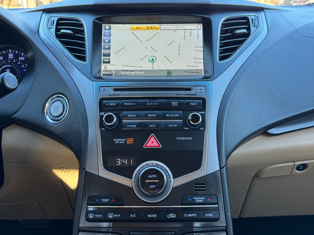 2015 Hyundai Azera Image 19