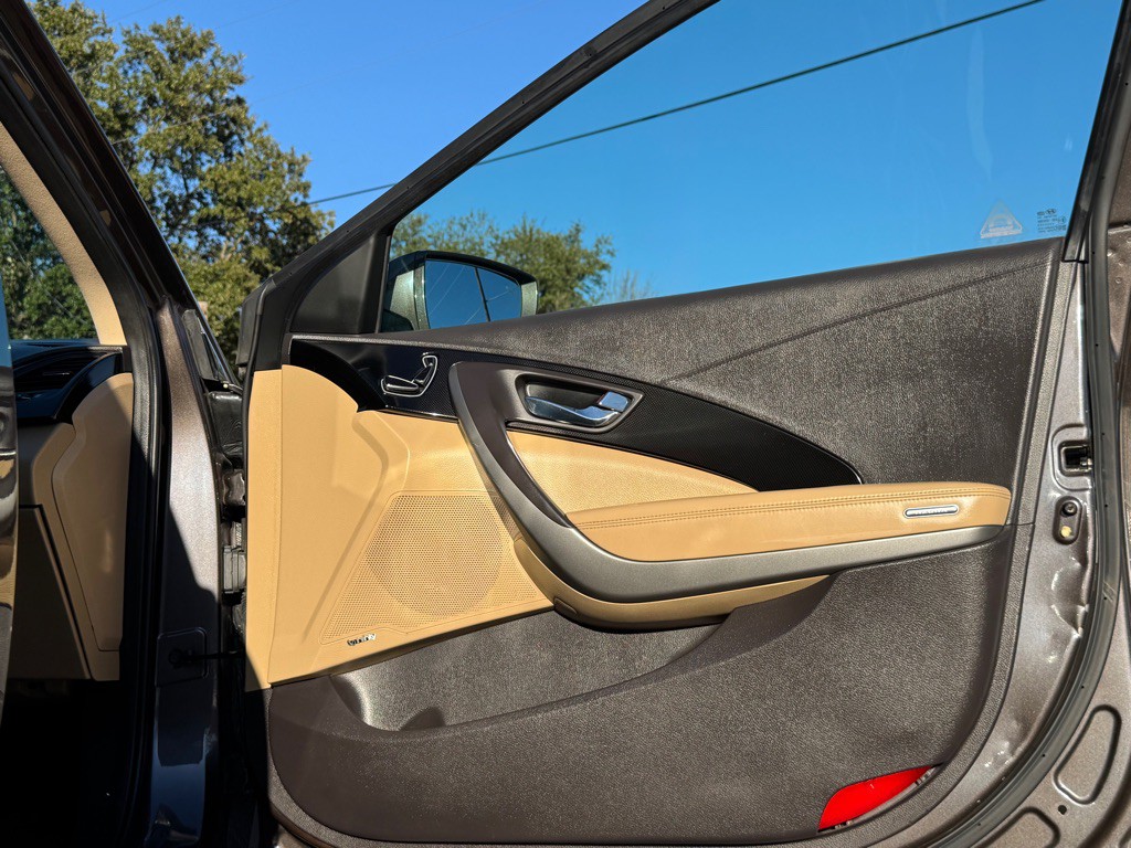 2015 Hyundai Azera Image 29