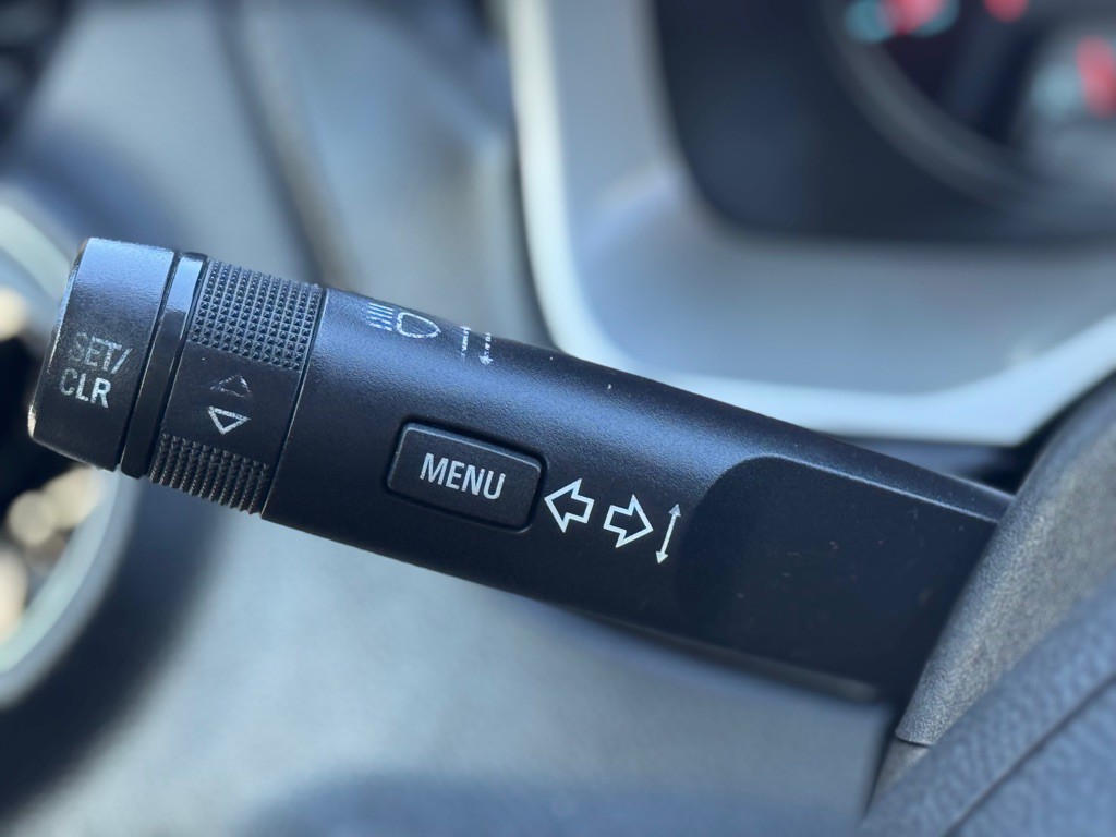 2015 Chevrolet Camaro Image 12