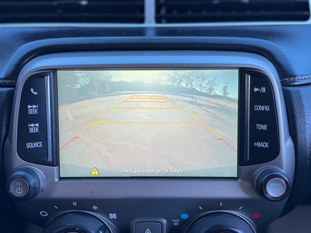 2015 Chevrolet Camaro Image 19