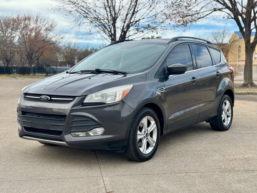 2015 Ford Escape Image 1