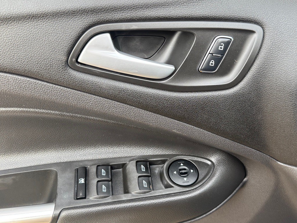 2015 Ford Escape Image 6