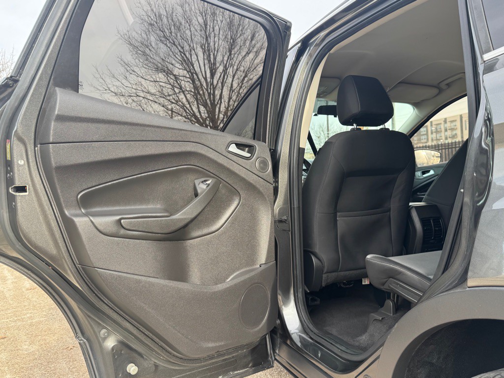 2015 Ford Escape Image 22