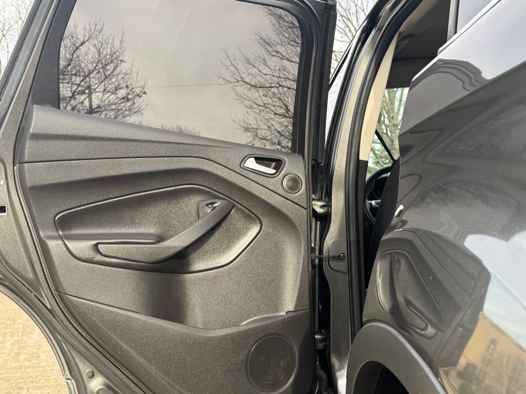 2015 Ford Escape Image 23