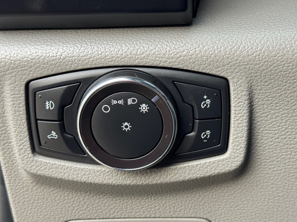 2018 Ford F-150 Image 8