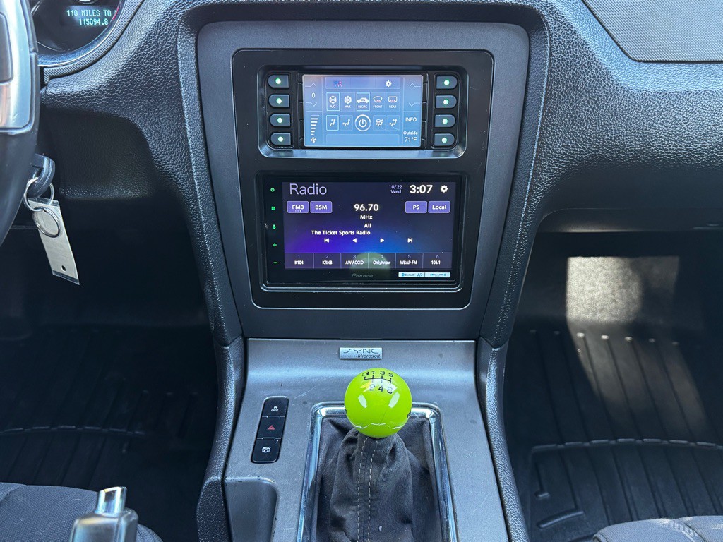 2014 Ford Mustang Image 16